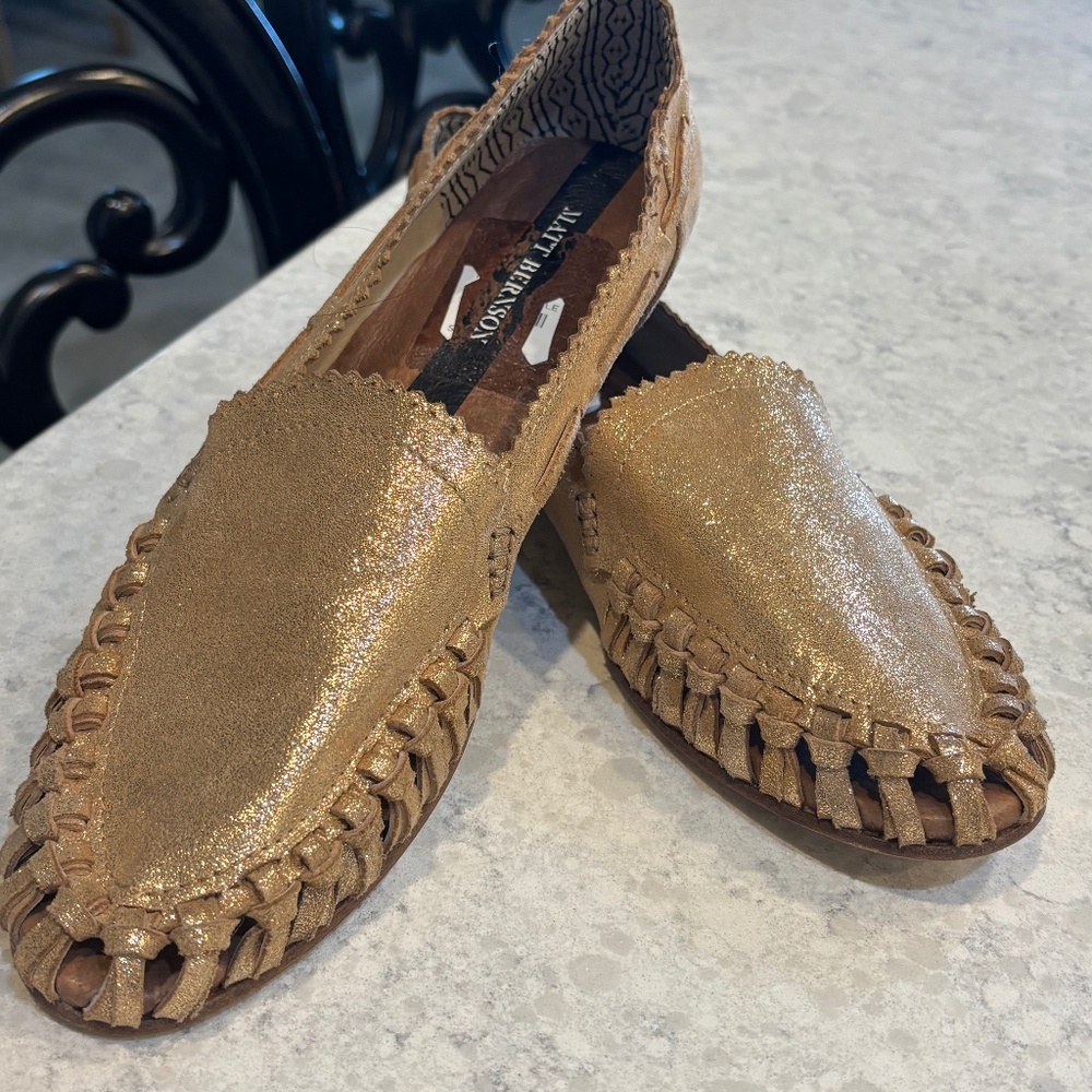 Matt Brendon metallic copper all leather flats size 9